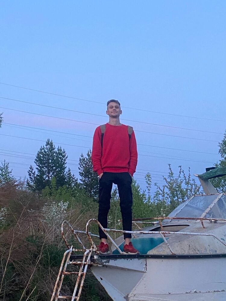  29482761  , 23 ,    