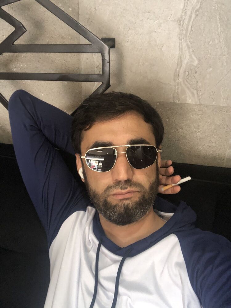  38060161  Azam, 34 ,    