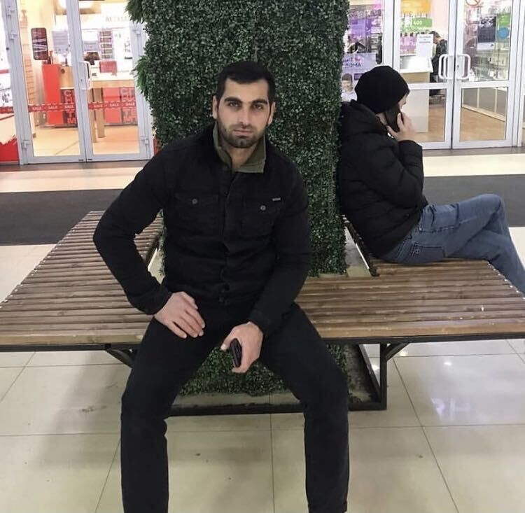  35591251  Ibragim, 30 ,    