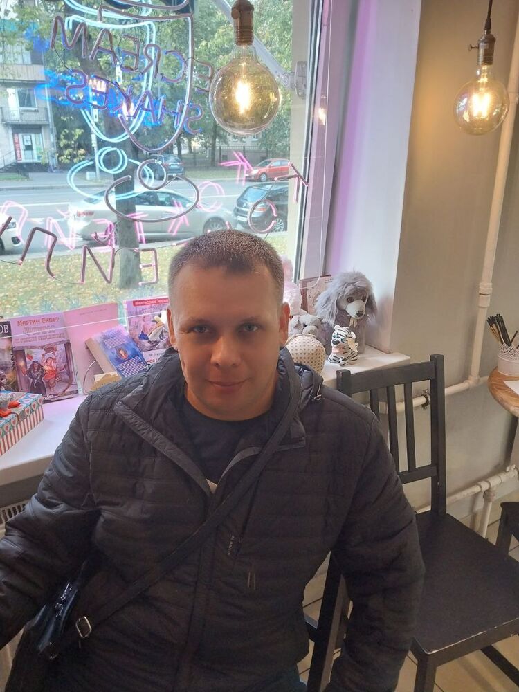  41332831  Oleg, 38 ,    