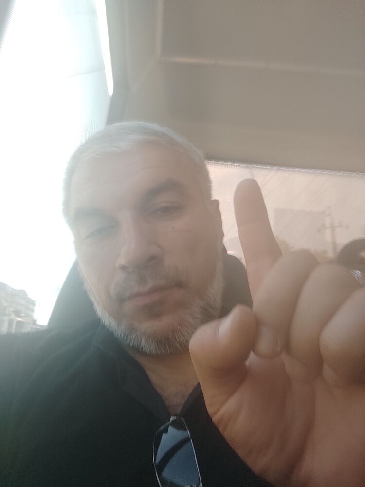  31689171  Zava, 45 ,    