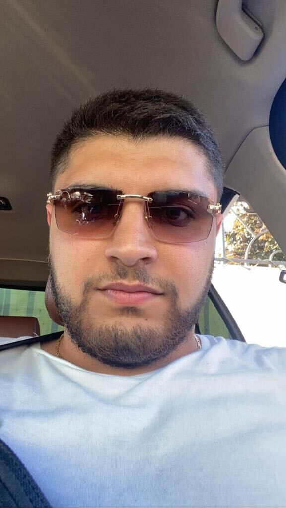  34931121  Maksim, 26 ,    