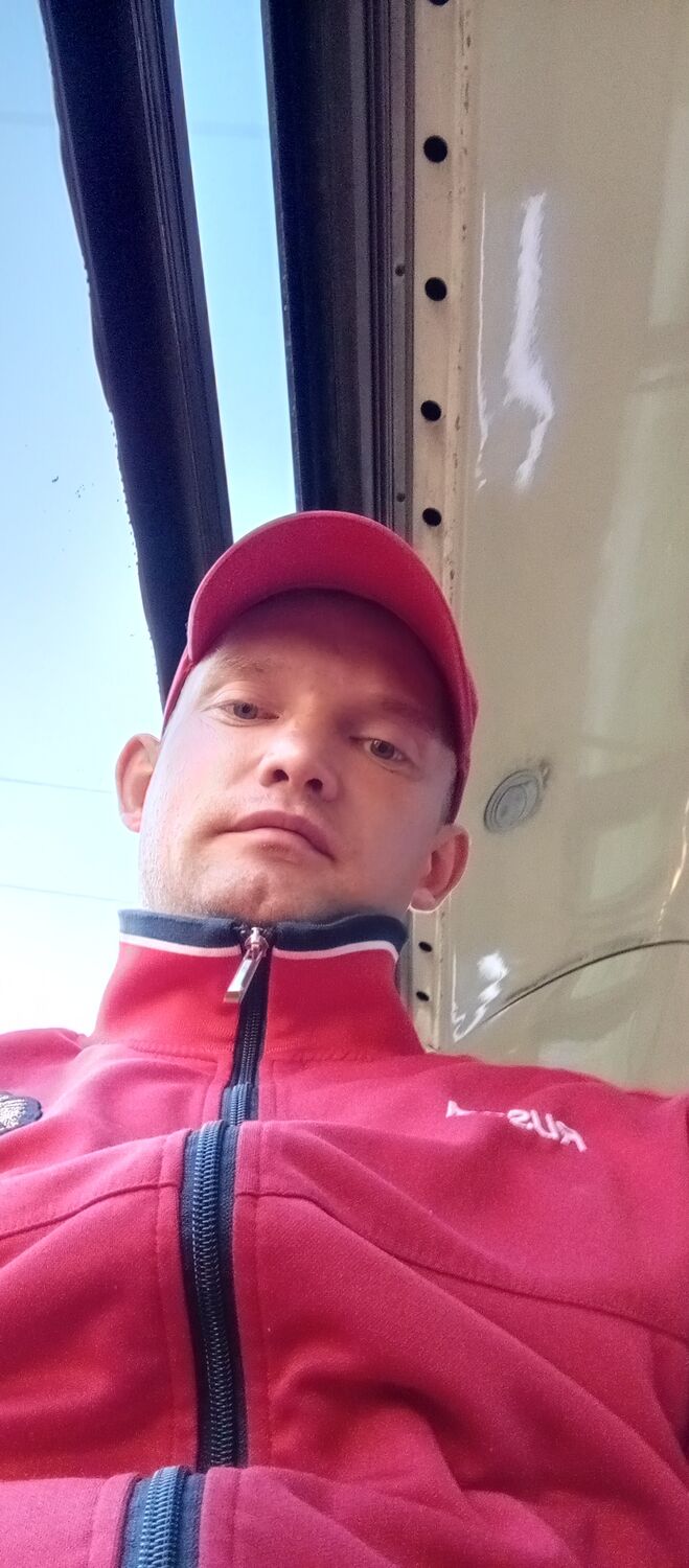  37828141  , 34 ,    --