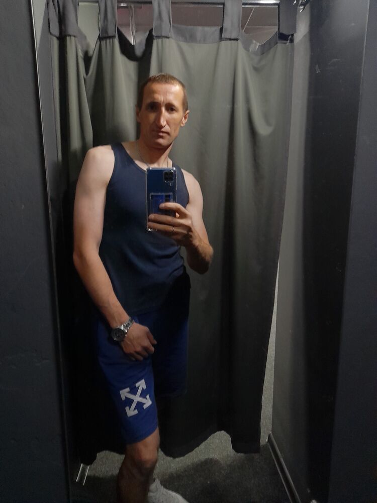  48117281  , 36 ,    