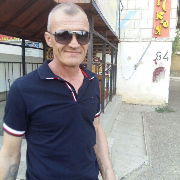  8462671  Vovchik, 55 ,    