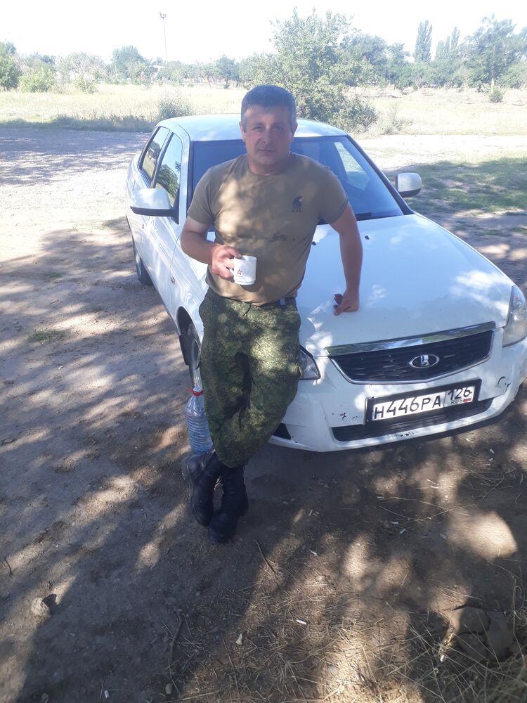  48342831  , 40 ,    