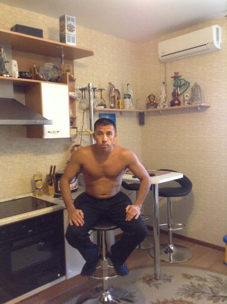  ,   Vadim, 49 ,   ,   , c 