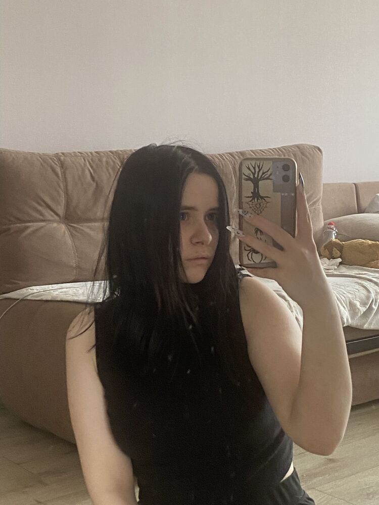  43542421  , 19 ,    