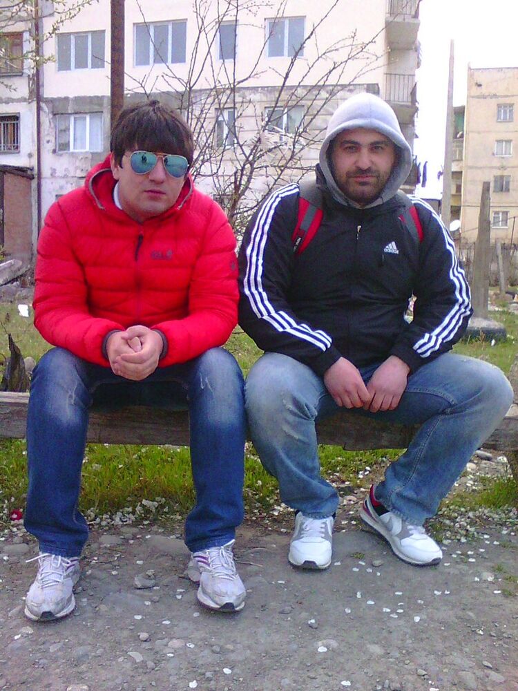  ,   Gio, 35 ,   ,   , c 
