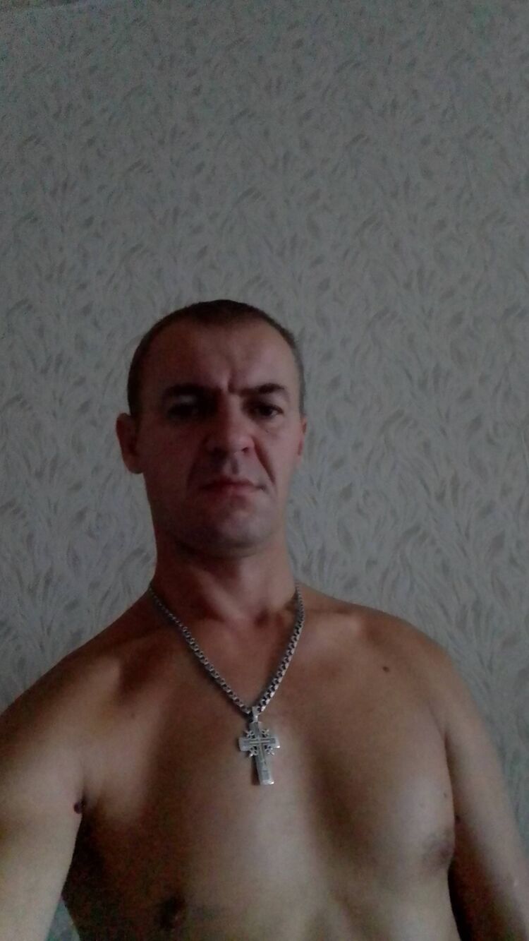 33700571  , 44 ,    