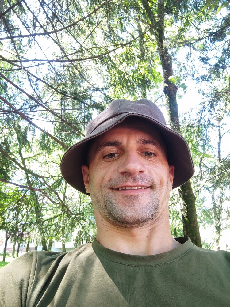  ,   Aleksey, 33 ,   ,   