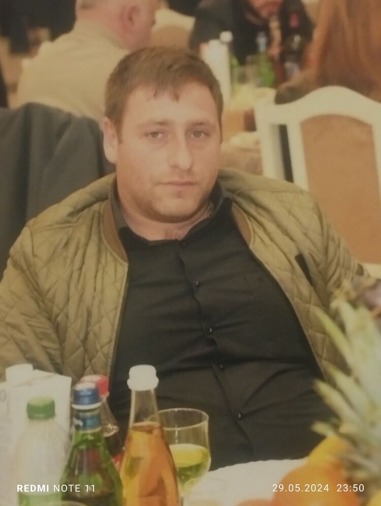 ���� 44065771 ������� Rom, 37 ���, ���� ���������� � �������