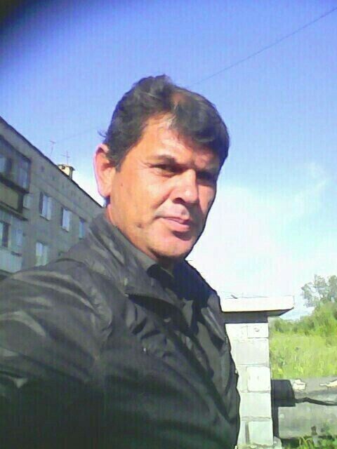  39197801  Hamidjan, 48 ,    