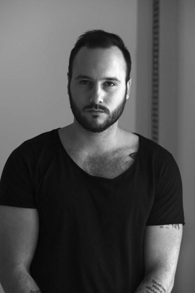  ,   Alex, 34 ,   ,   