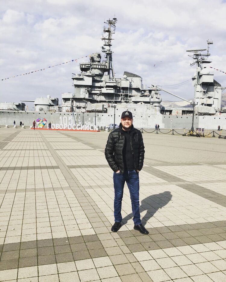  ,   Vladimir, 33 ,   ,   