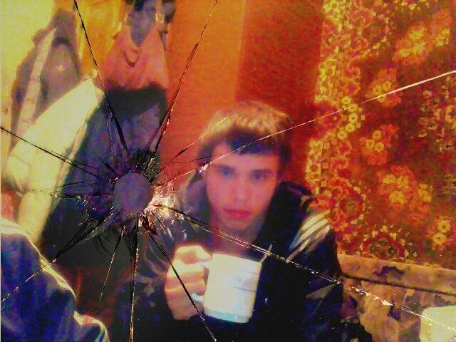  ,   Edvard, 28 ,   c 
