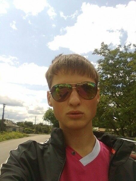  ,   Artyom, 36 ,   