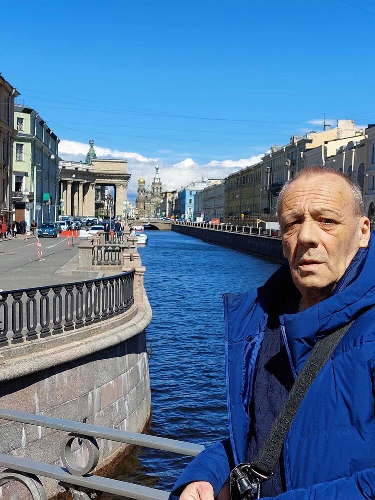  -,   , 65 ,  