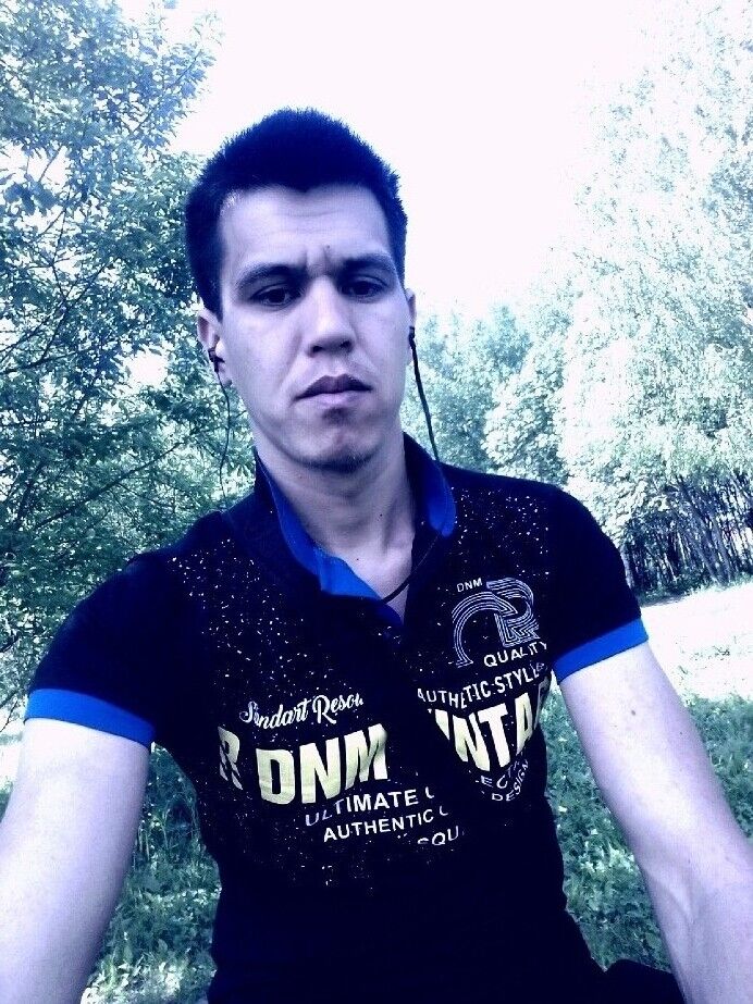  ,   Ilhom, 33 ,   ,   , c 