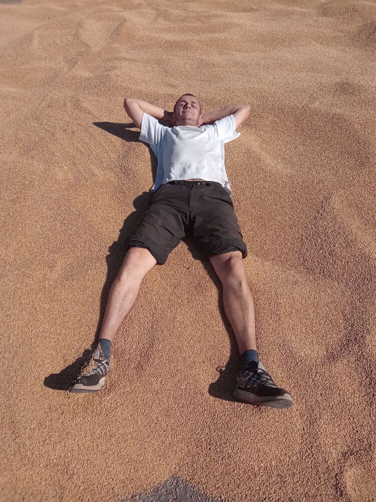  28583861  , 38 ,    