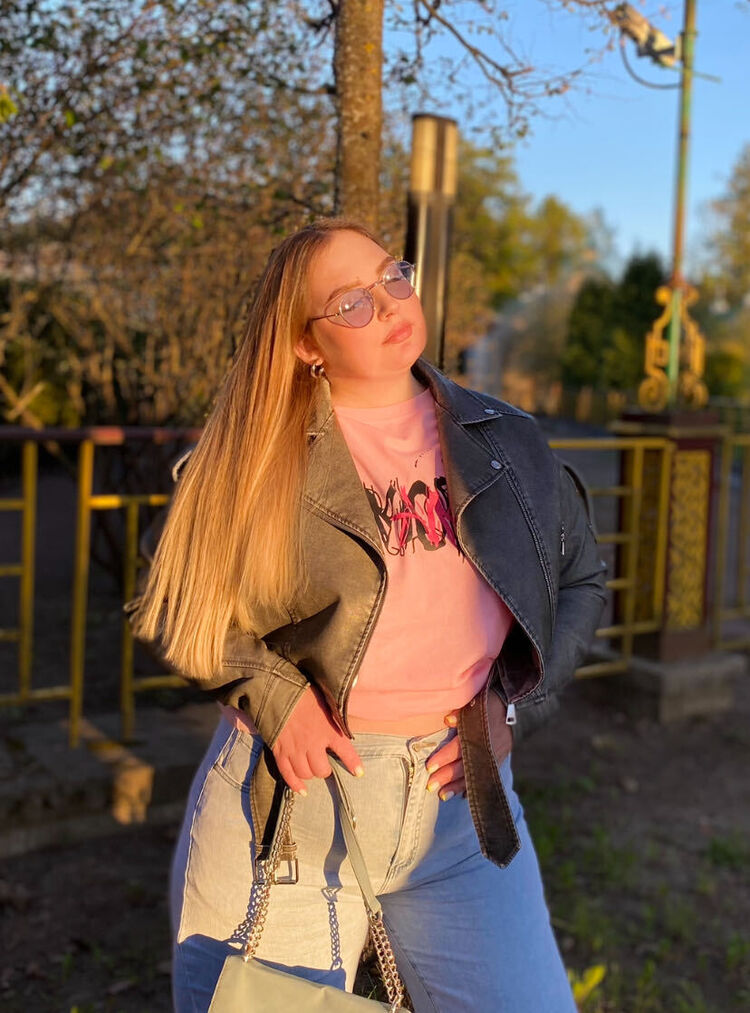  -,   , 28 ,   c 