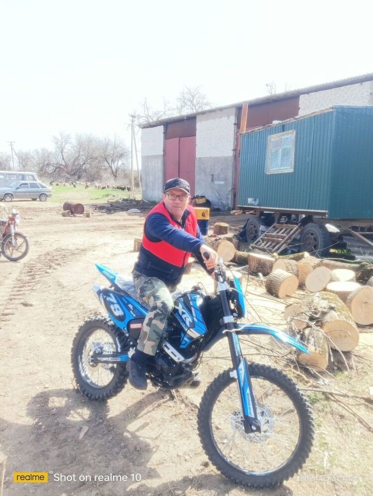  47623001  Han, 100 ,    