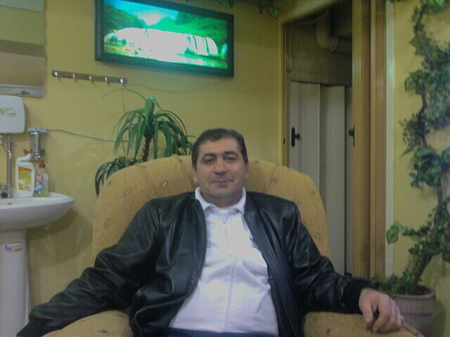  22570741  Karen, 64 ,    