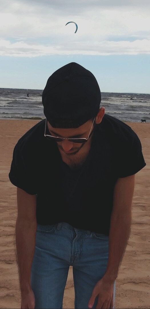  -,   Amchi, 28 ,   ,   , c 