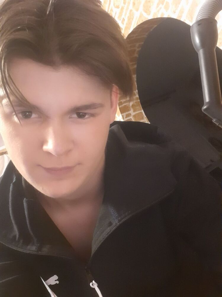 ���� 23395571 ����� Daniil, 25 ���, ���� ���������� � ��������