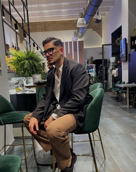 ���� 52486031 ������� �����, 32 ����, ���� ���������� � �����������