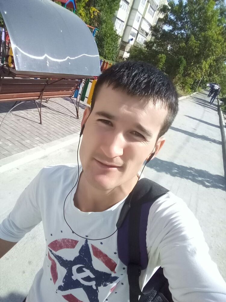  ,   Oskar, 33 ,   ,   , c 