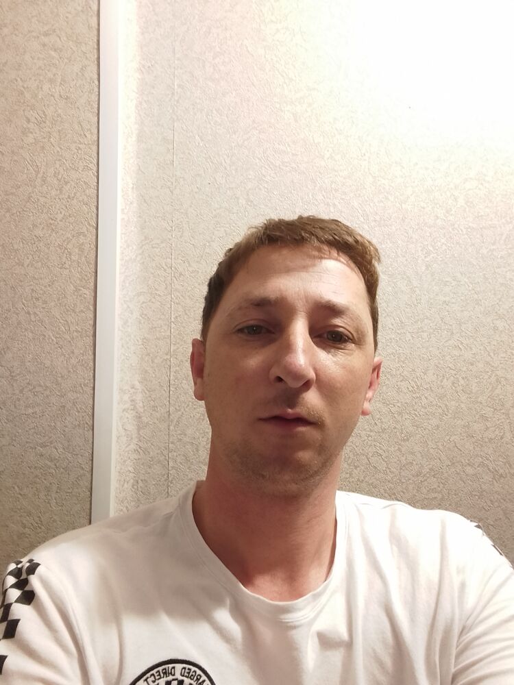  44085641  , 38 ,    