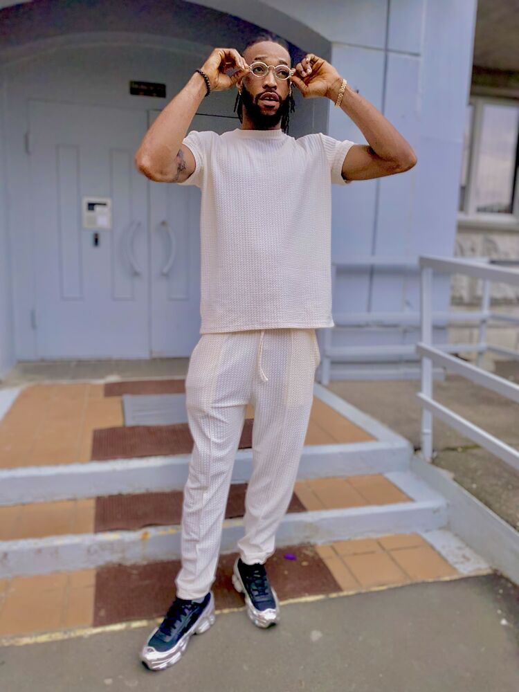  36932721  Orix, 28 ,    