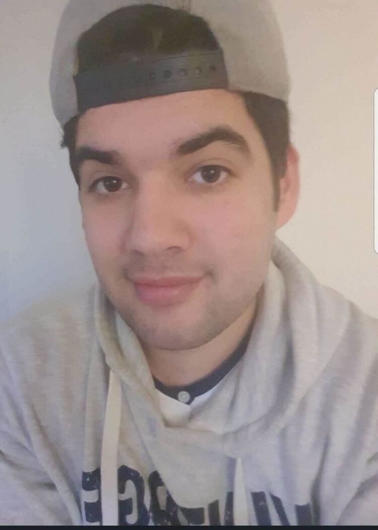  18941411  Abdul, 29 ,    