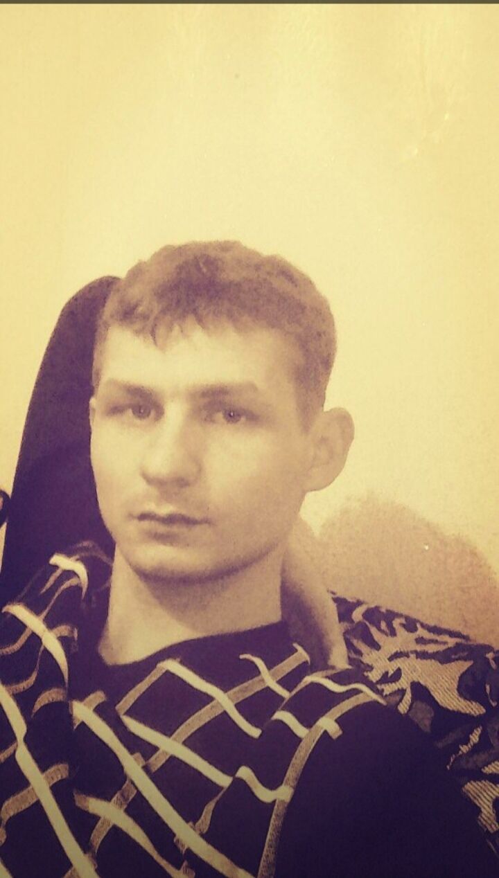  49256351  , 31 ,    