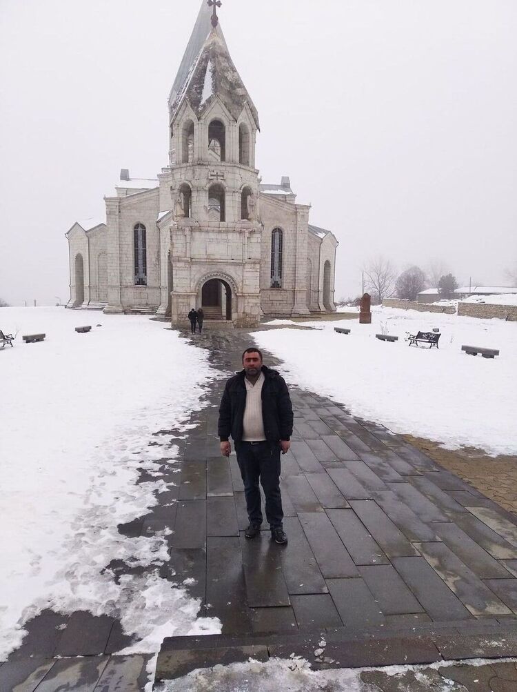  28574851  Khcho, 43 ,    --