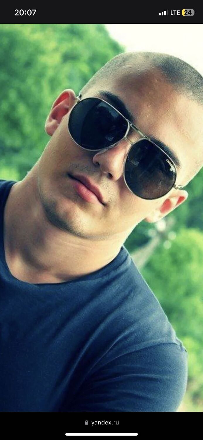 34338481  Aleksandr, 40 ,    