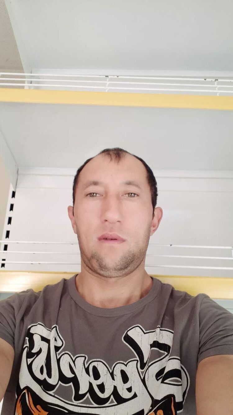  49050471  , 40 ,    