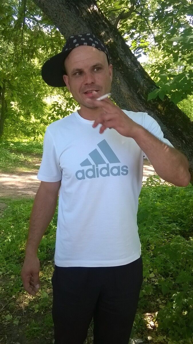  16740711  Borys, 40 ,    