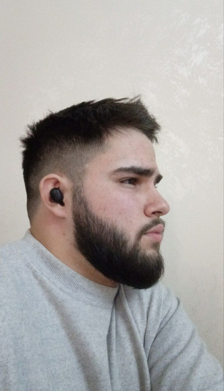  29490401  Adam, 27 ,    