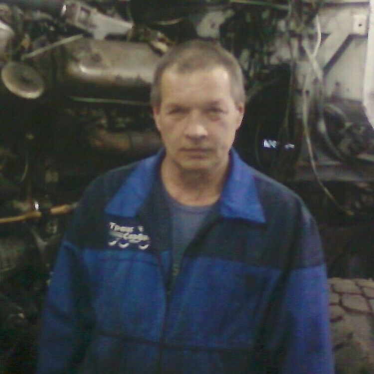  46712581  , 64 ,    