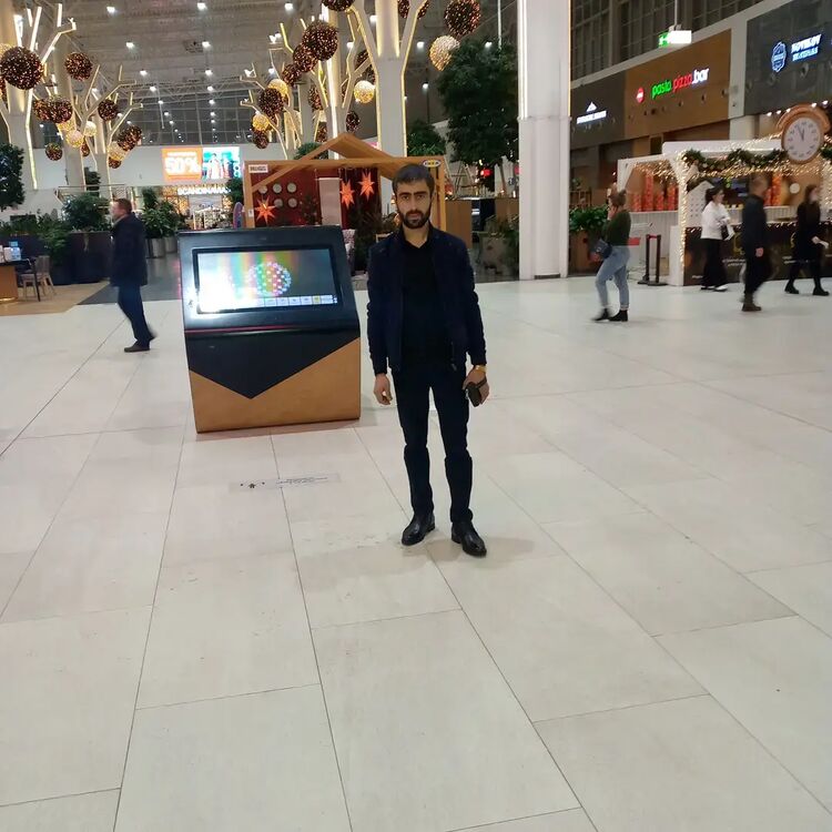  34576531  , 30 ,    -