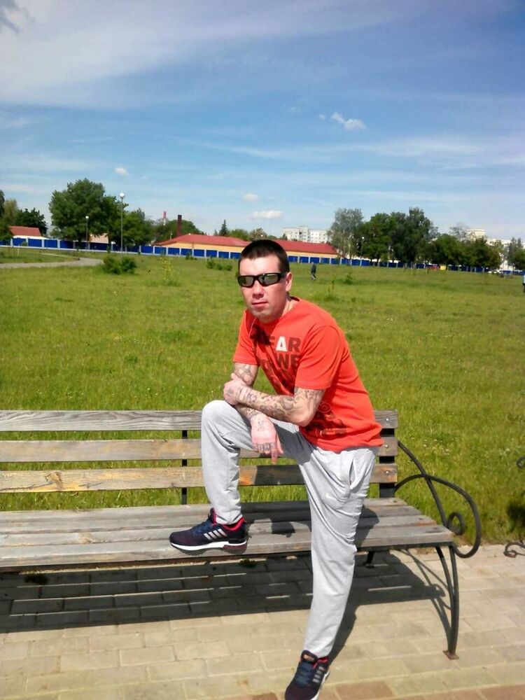  17934451  Pavel, 37 ,    -