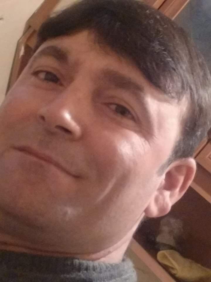 ,   Ayhan, 45 ,     , c 