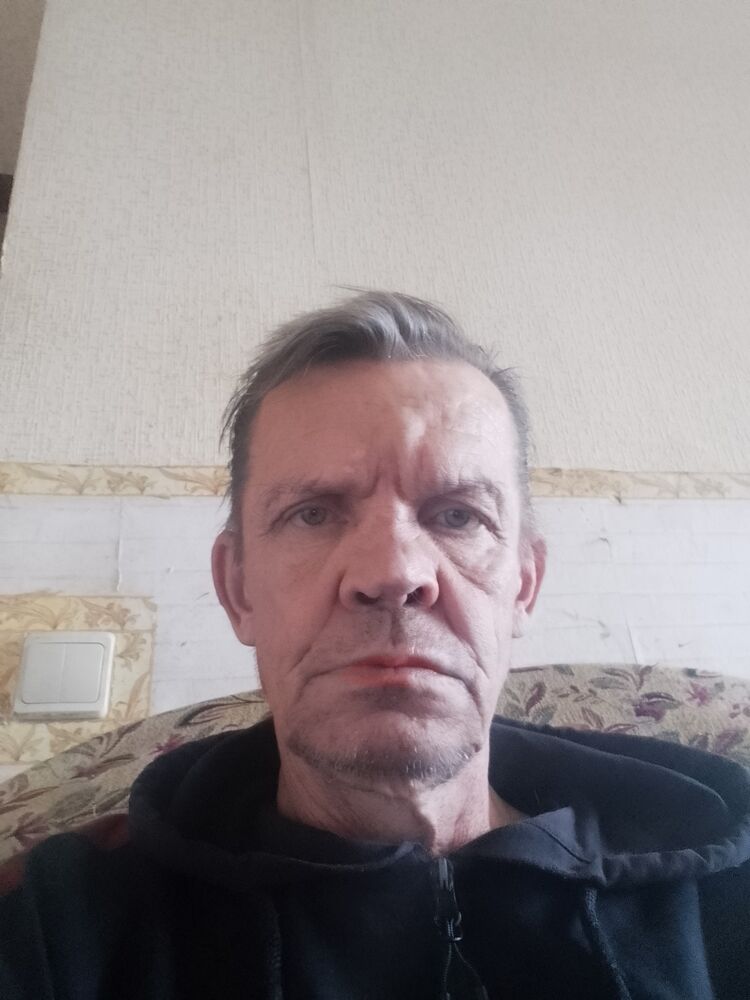  45183731  , 57 ,    