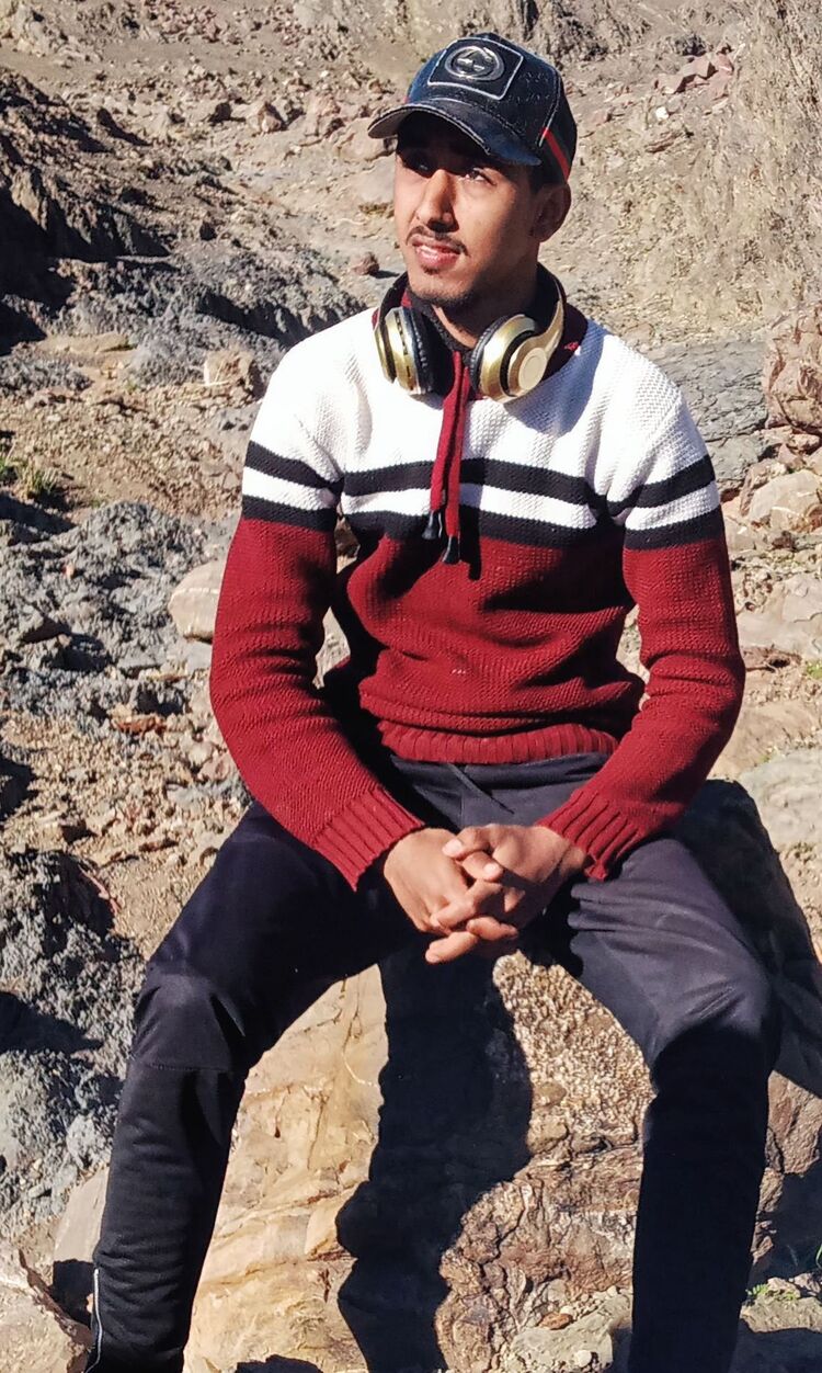  ,   Mehdi, 22 ,   ,   