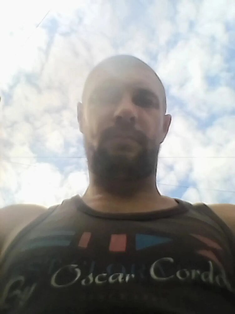  ,   Alex, 41 ,   ,   , c , 