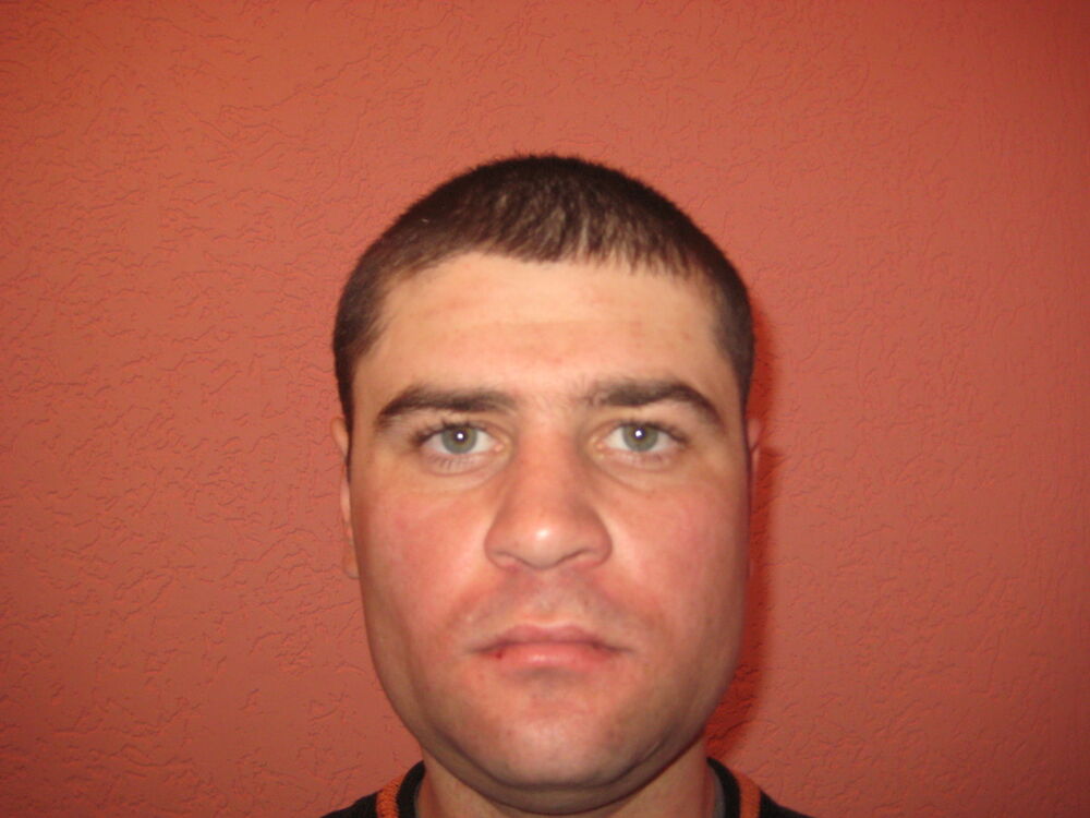  12333141  PAVEL, 35 ,    