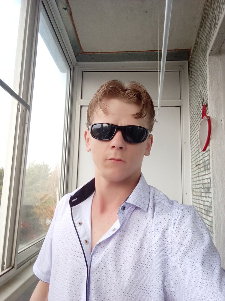  ,   Stepan, 32 ,   ,   