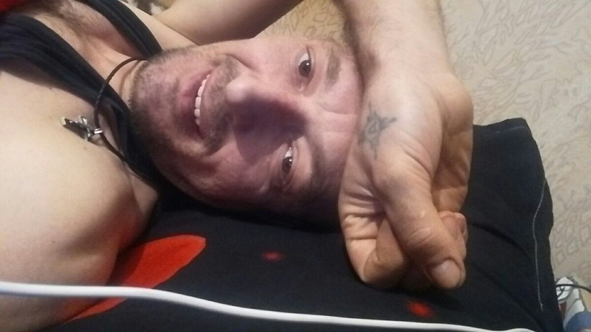  ,   Alex, 44 ,   